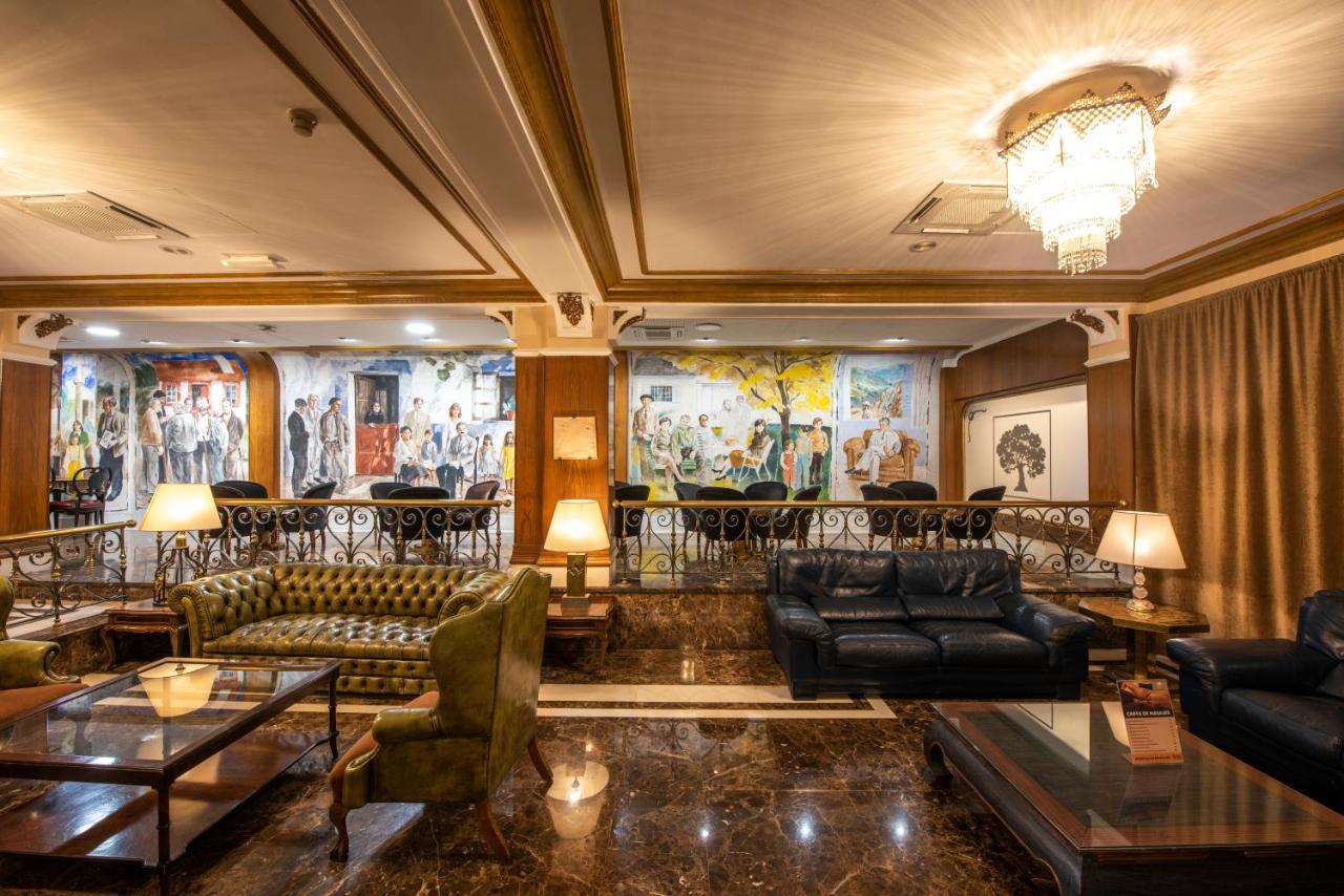 Eurostars Araguaney Hotel Santiago de Compostela Exterior foto Lobby