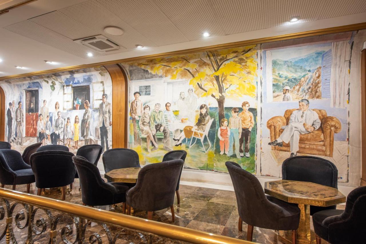 Eurostars Araguaney Hotel Santiago de Compostela Exterior foto The interior of the restaurant