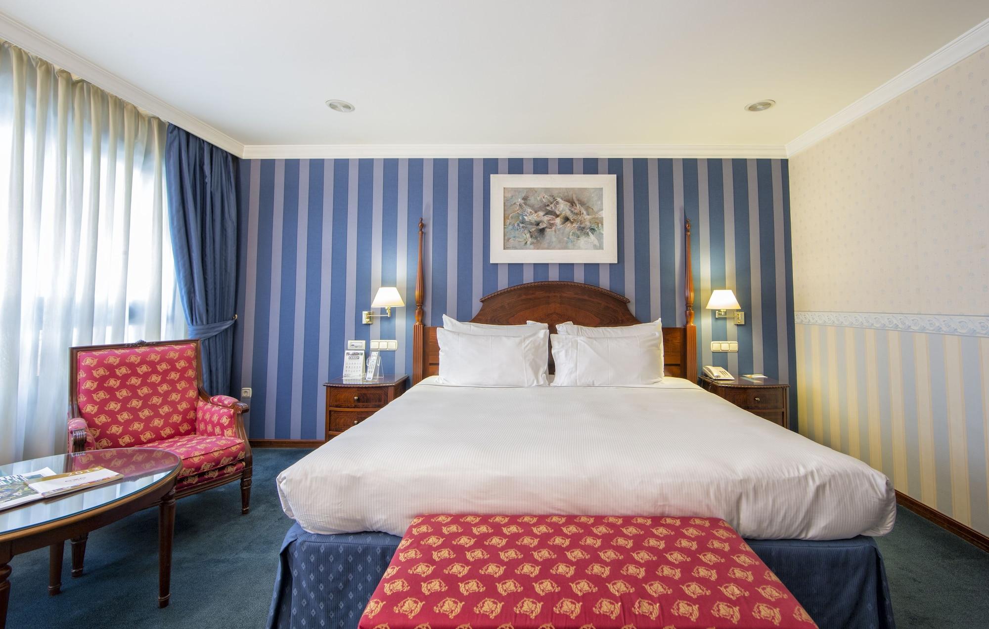 Eurostars Araguaney Hotel Santiago de Compostela Exterior foto A bedroom at the hotel