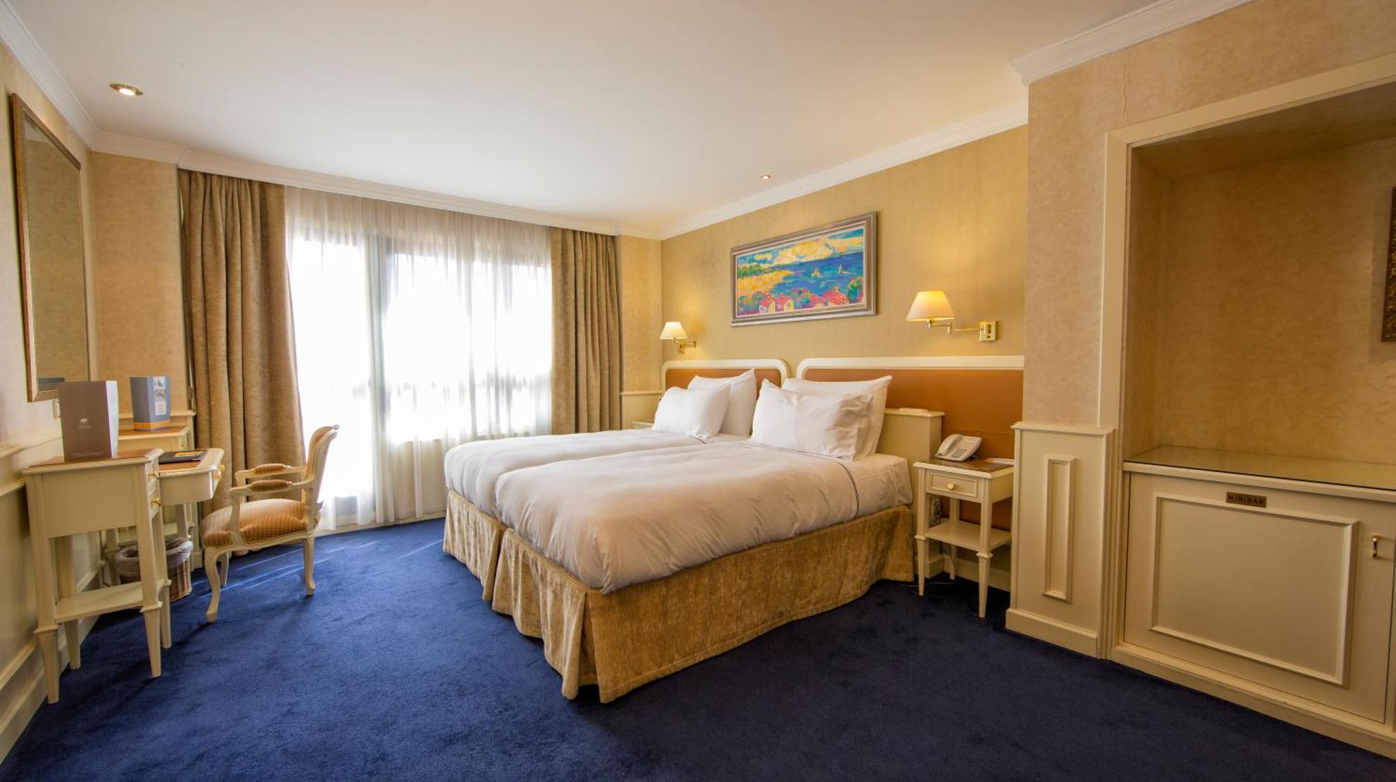 Eurostars Araguaney Hotel Santiago de Compostela Cameră foto A room at the hotel